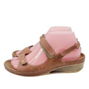 Walky Women's Tan Tsunami Leather Open Toe Slingback Sandal Size US 8